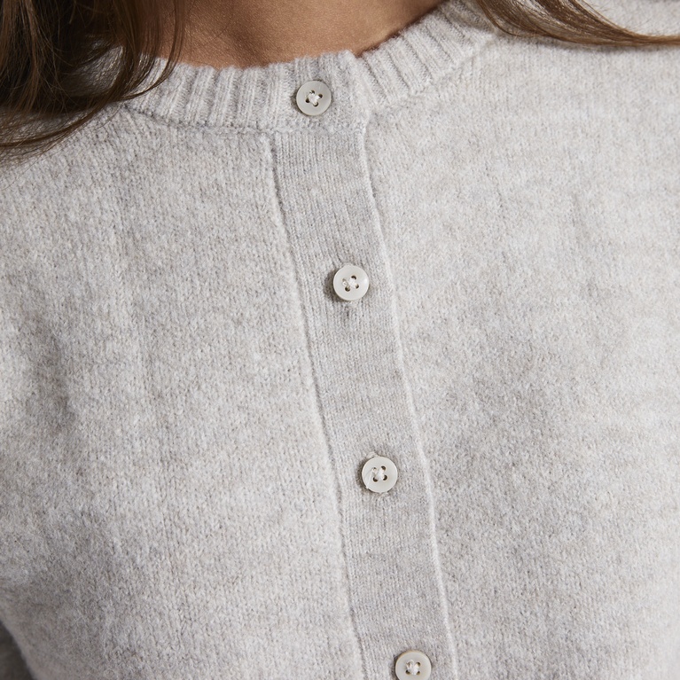 Fitted knit cardigan "Pebble"